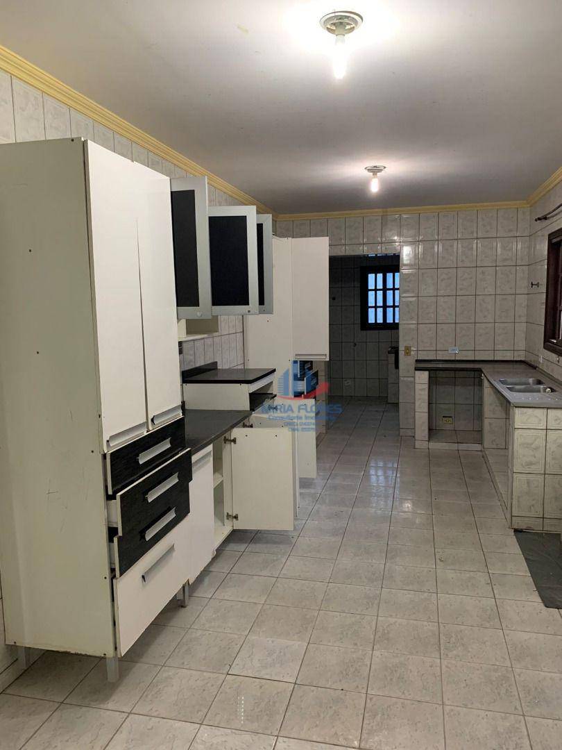 Casa à venda com 3 quartos, 187m² - Foto 8