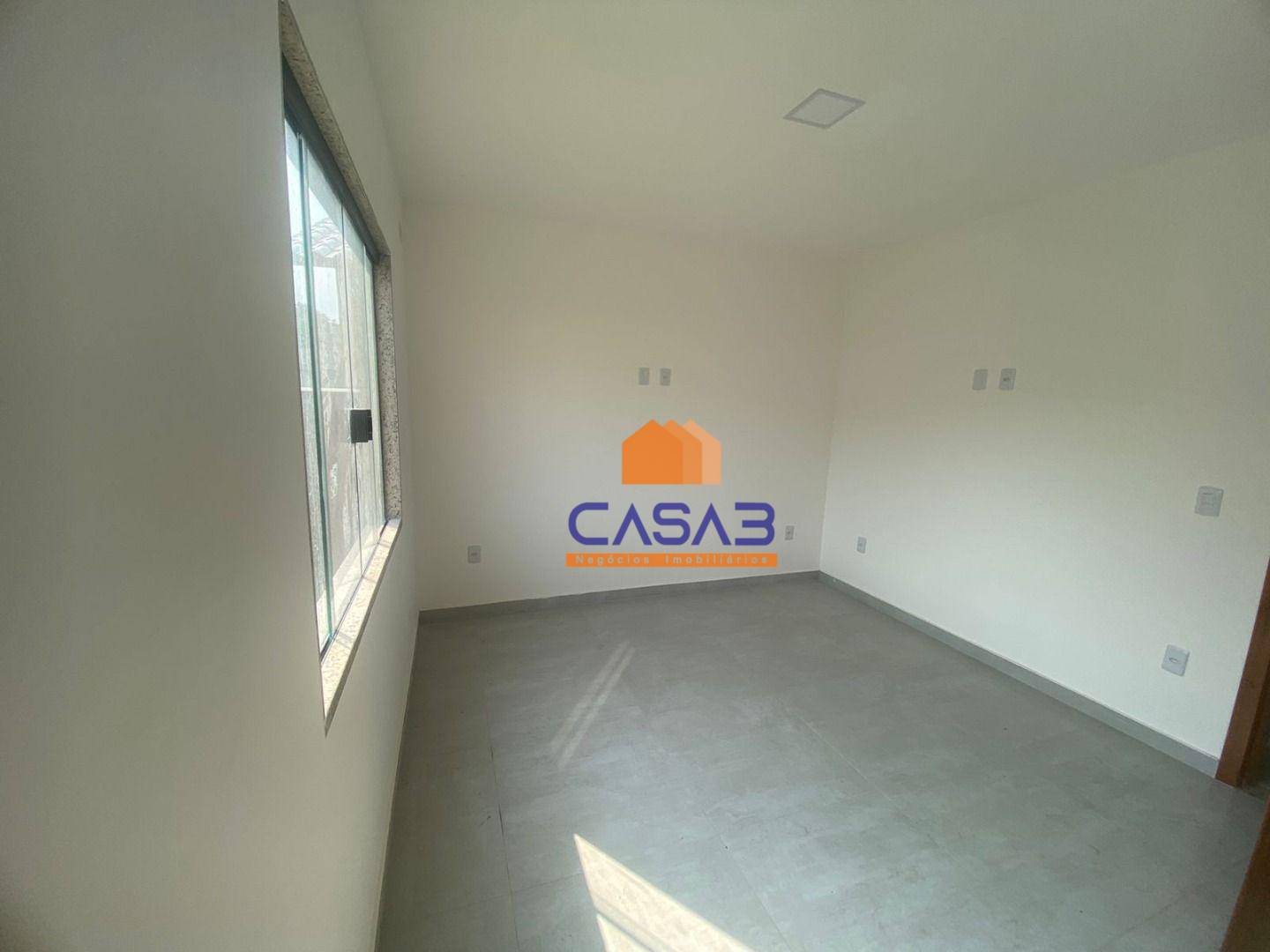 Casa à venda com 2 quartos, 70m² - Foto 10