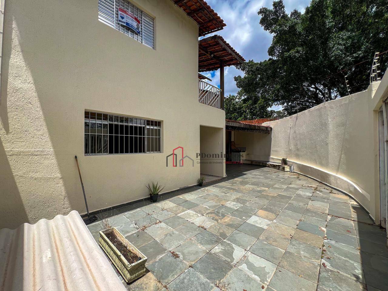 Sobrado à venda com 4 quartos, 220m² - Foto 3