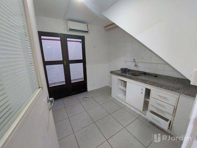 Casa para alugar com 5 quartos, 185m² - Foto 41