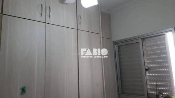 Apartamento à venda com 2 quartos, 64m² - Foto 4