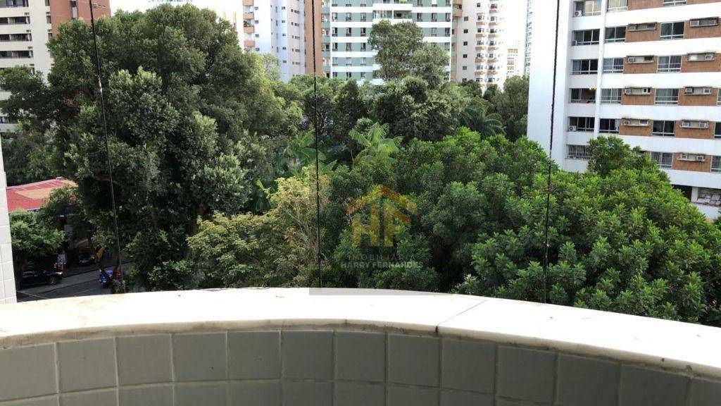 Apartamento à venda com 3 quartos, 107m² - Foto 12