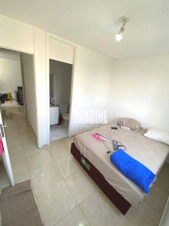 Apartamento à venda com 3 quartos, 59m² - Foto 3