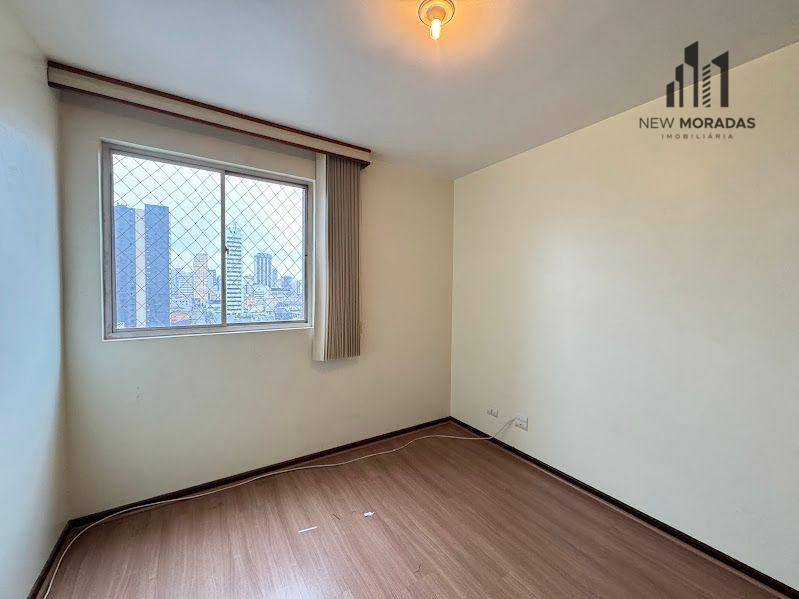 Apartamento à venda com 3 quartos, 92m² - Foto 32