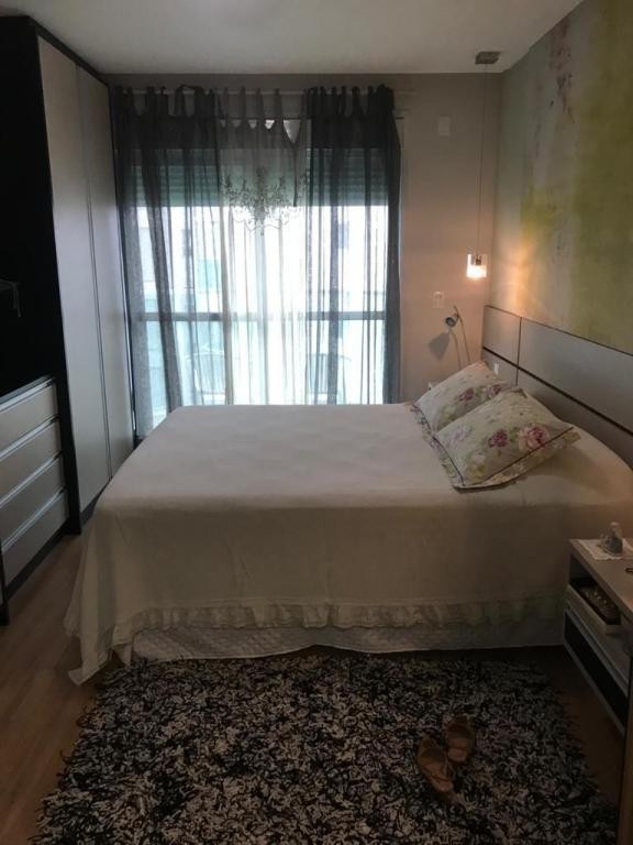 Apartamento à venda com 3 quartos, 136m² - Foto 13