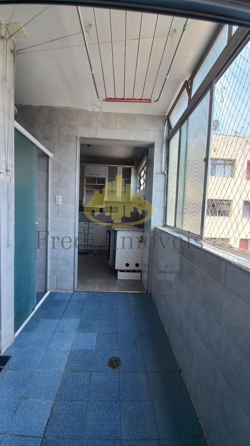 Apartamento à venda com 2 quartos, 68m² - Foto 21