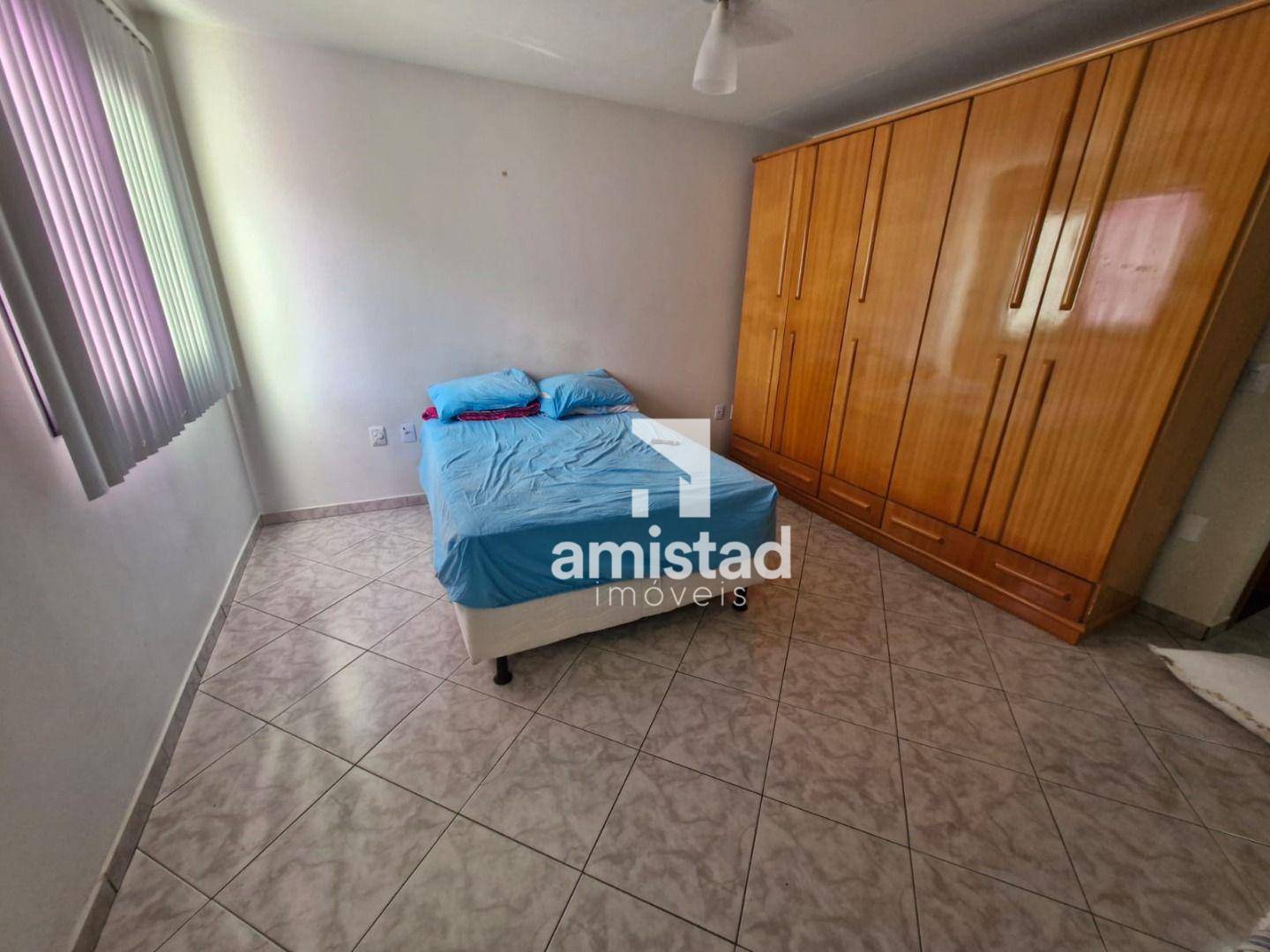 Apartamento à venda com 3 quartos, 122m² - Foto 2