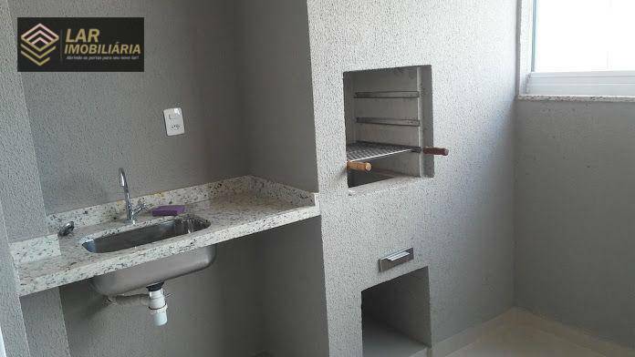 Apartamento à venda com 2 quartos, 67m² - Foto 3