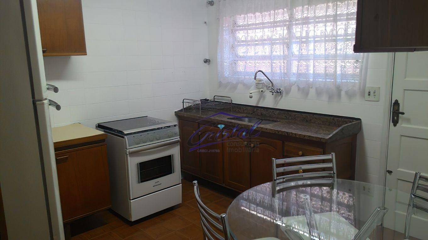 Casa à venda com 4 quartos, 150m² - Foto 14