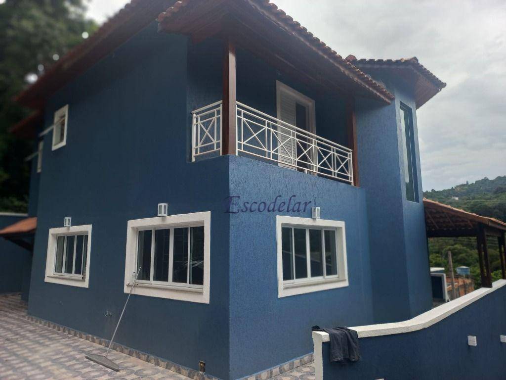 Casa à venda com 3 quartos, 303m² - Foto 4