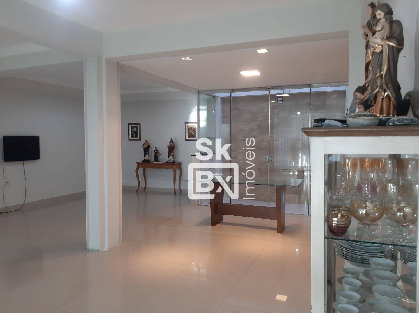 Casa à venda com 3 quartos, 240m² - Foto 5