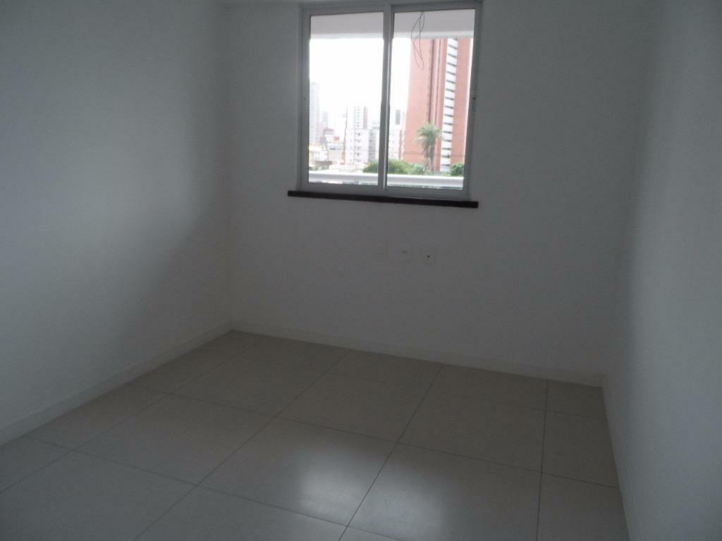 Apartamento à venda com 1 quarto, 44m² - Foto 15