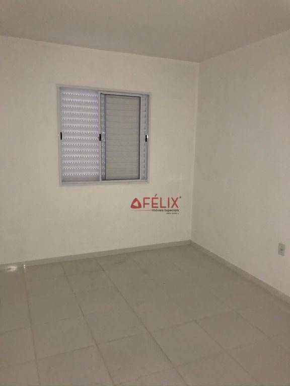 Apartamento para alugar com 2 quartos, 65m² - Foto 5