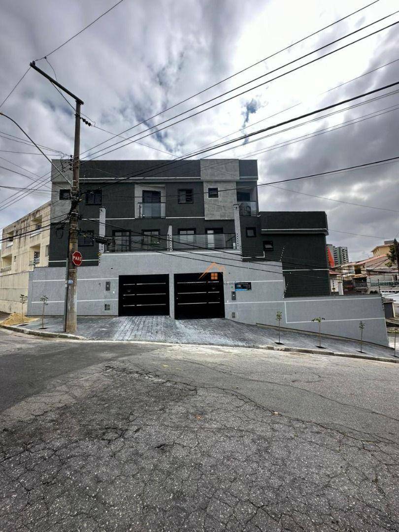 Sobrado à venda com 2 quartos, 126m² - Foto 1