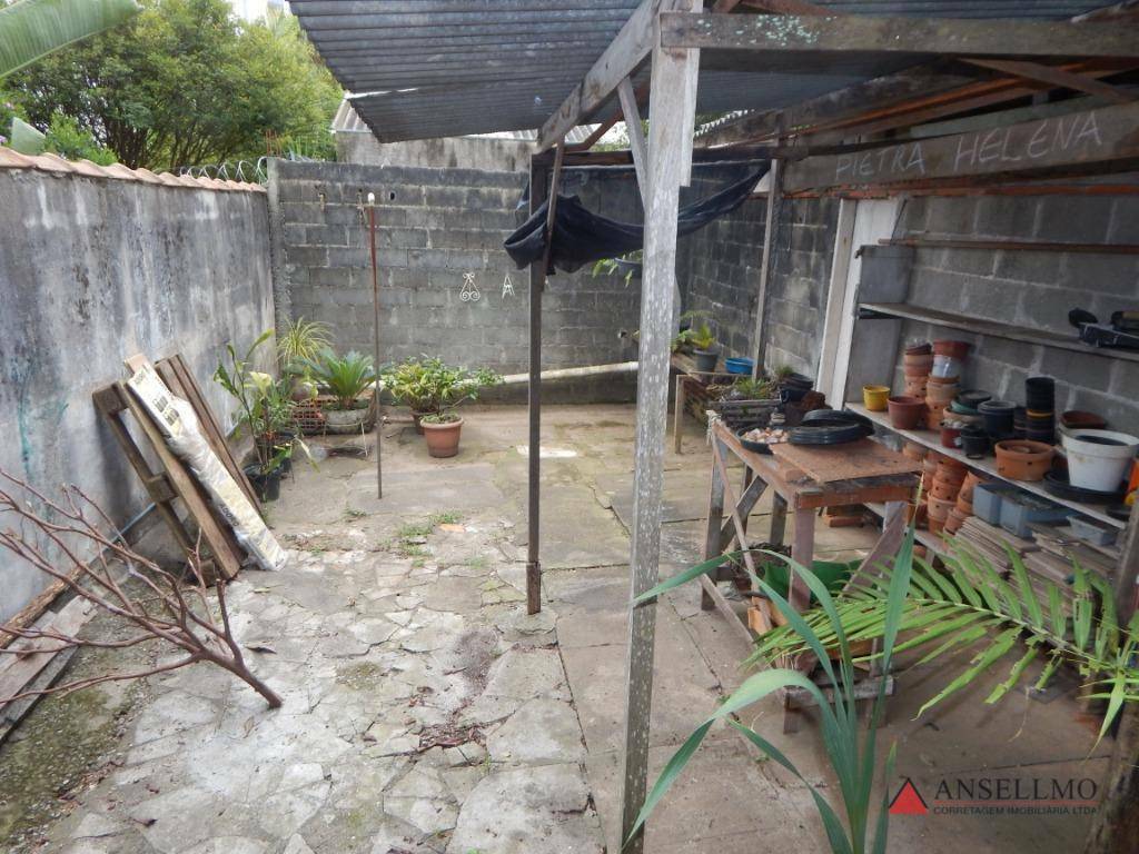 Casa à venda e aluguel com 2 quartos, 150m² - Foto 29