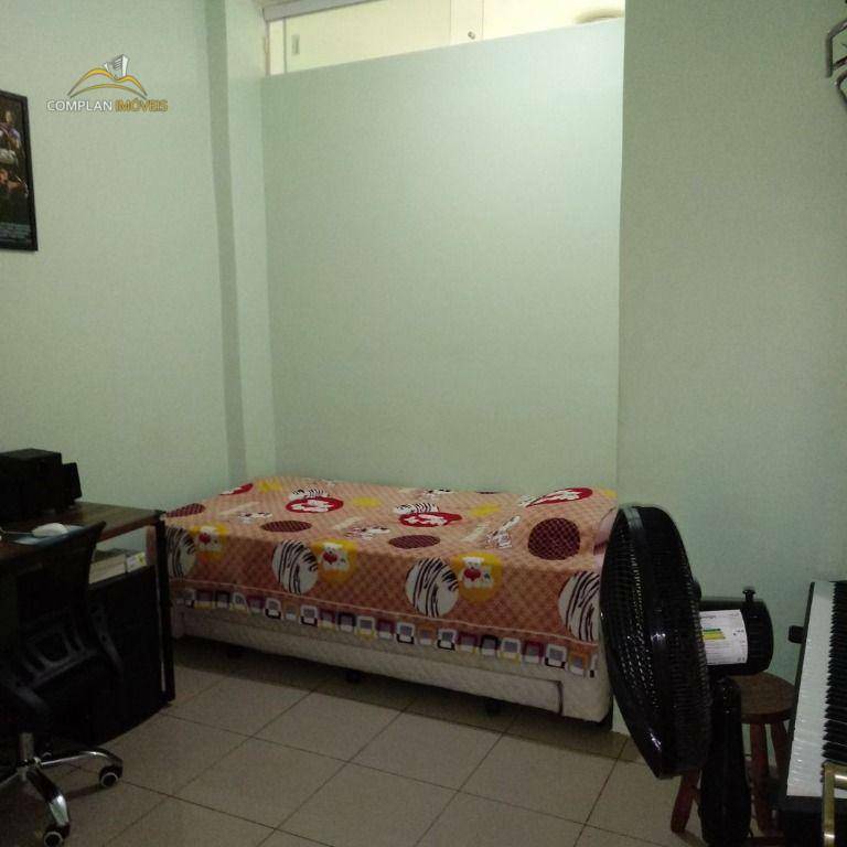 Apartamento à venda com 3 quartos, 81m² - Foto 10