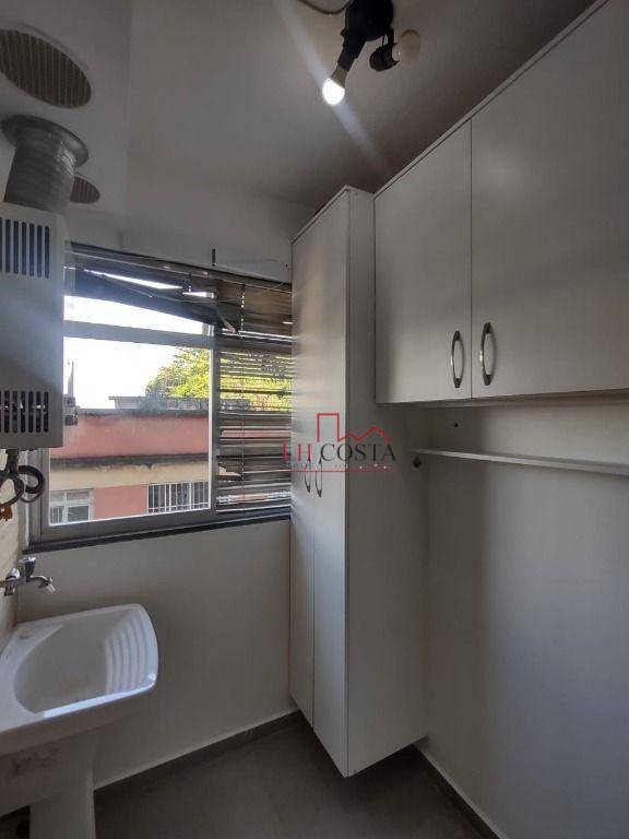 Apartamento à venda com 2 quartos, 64m² - Foto 31