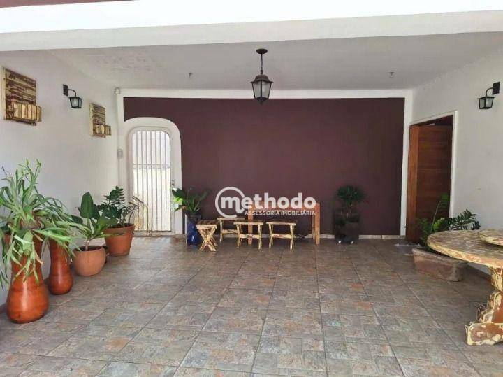 Casa à venda com 3 quartos, 220m² - Foto 12