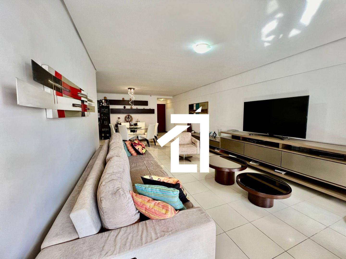 Apartamento, 4 quartos, 204 m² - Foto 2