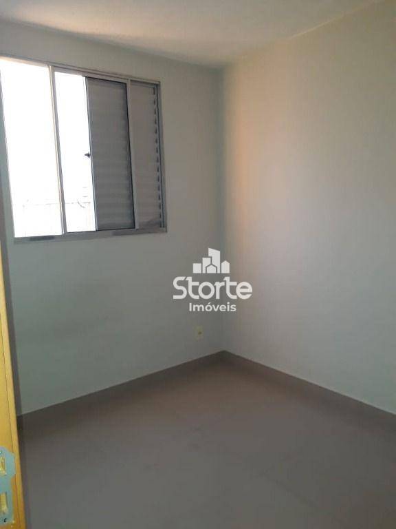 Apartamento à venda com 2 quartos, 43m² - Foto 8