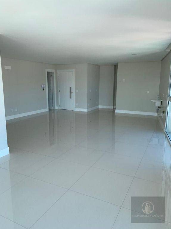 Apartamento à venda com 3 quartos, 126m² - Foto 9