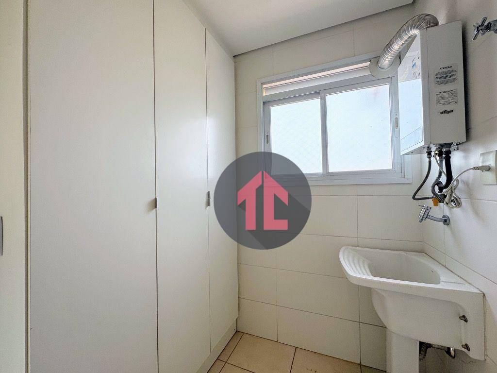 Apartamento para alugar com 2 quartos, 66m² - Foto 7