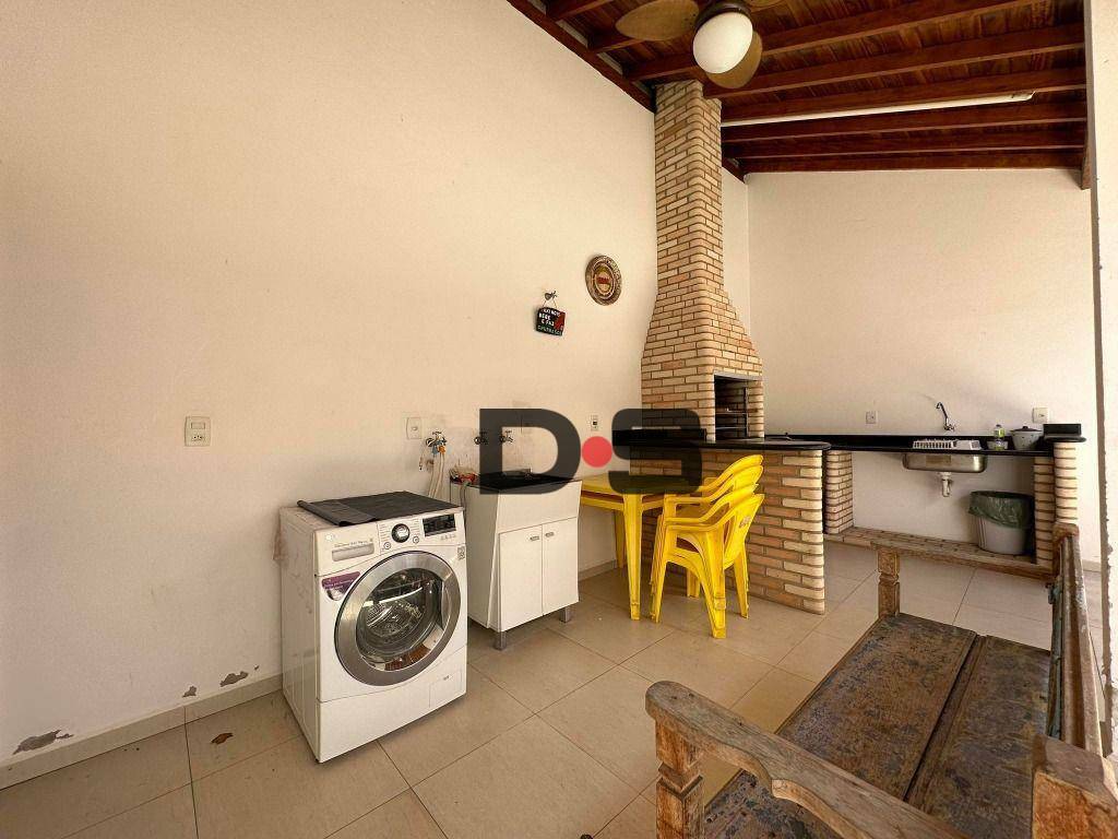 Casa à venda com 3 quartos, 190m² - Foto 15