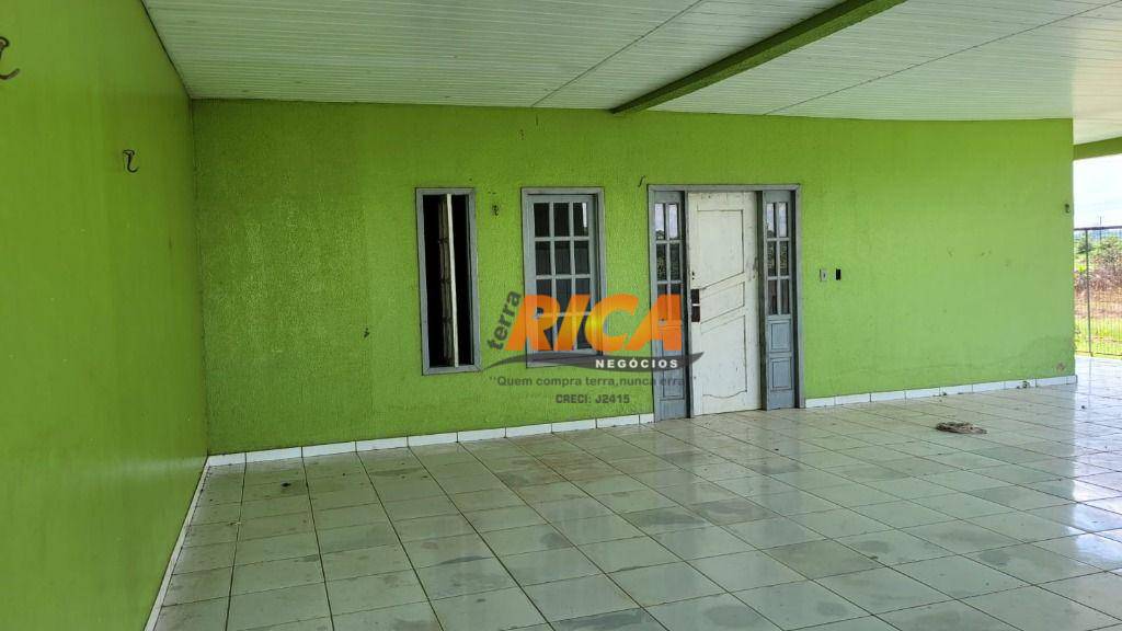 Casa à venda e aluguel com 3 quartos, 100m² - Foto 1