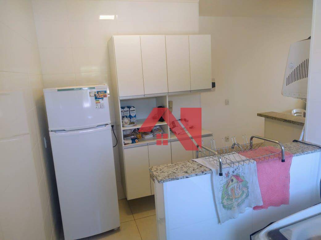 Apartamento à venda com 3 quartos, 80m² - Foto 13