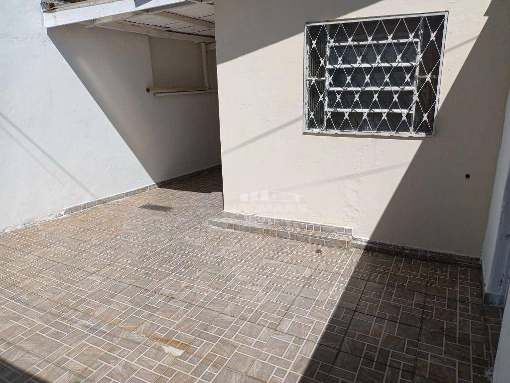 Casa à venda com 2 quartos, 59m² - Foto 14