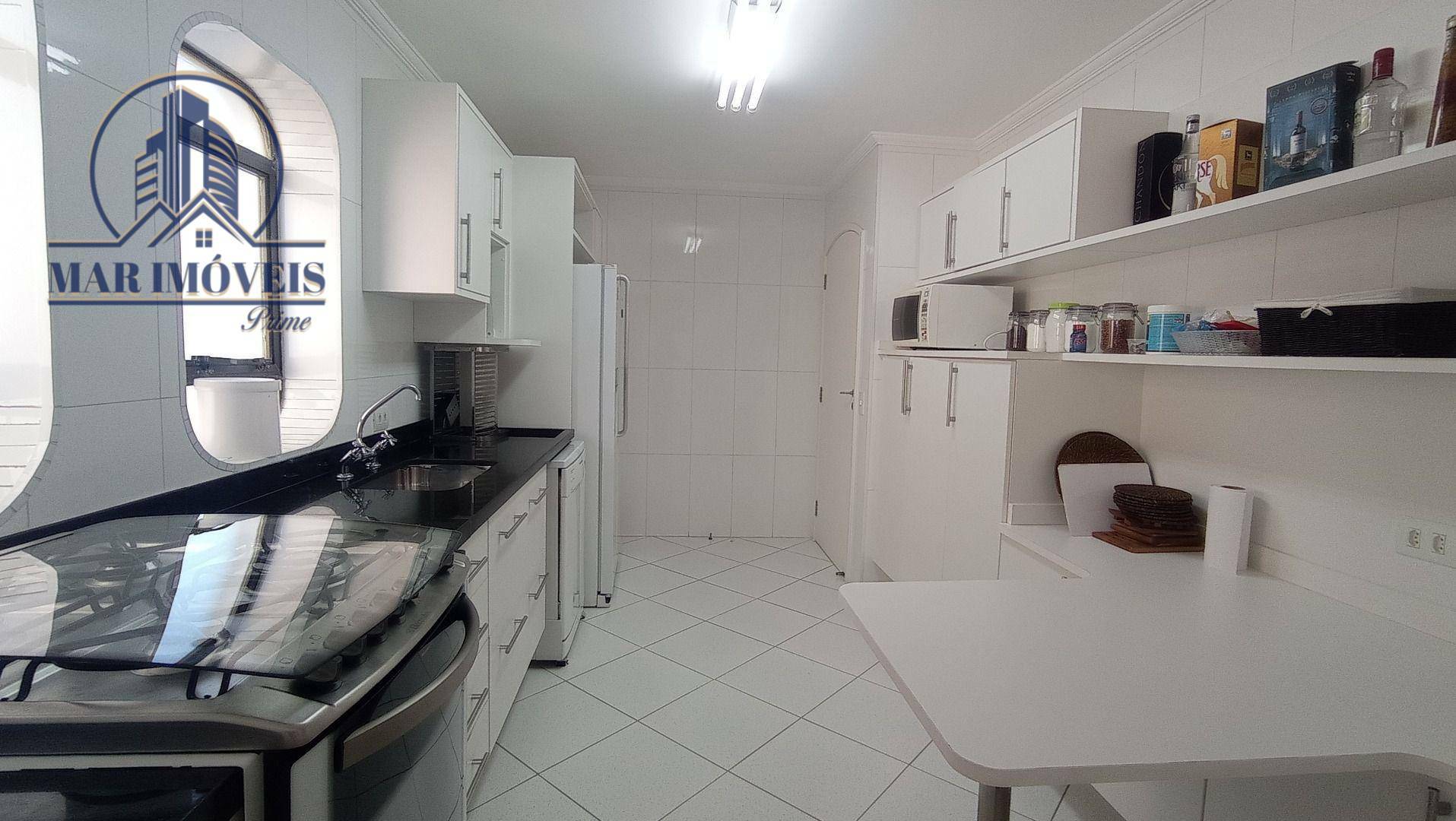 Apartamento à venda com 3 quartos, 220m² - Foto 11