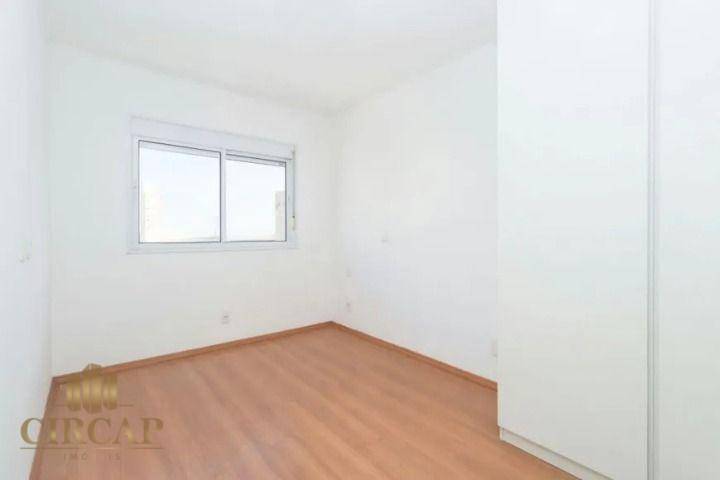 Apartamento à venda com 2 quartos, 61m² - Foto 15