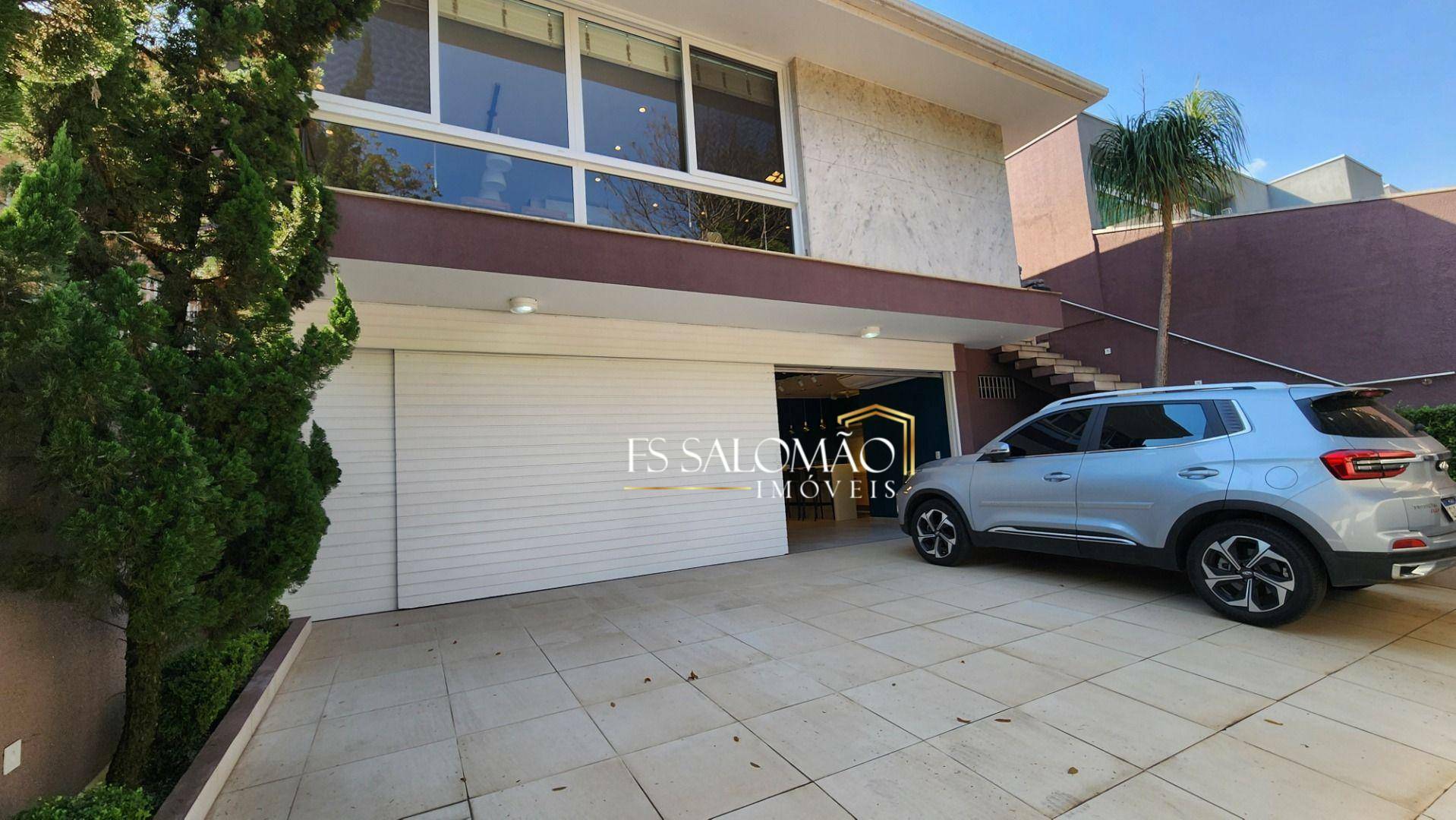 Casa, 3 quartos, 281 m² - Foto 1