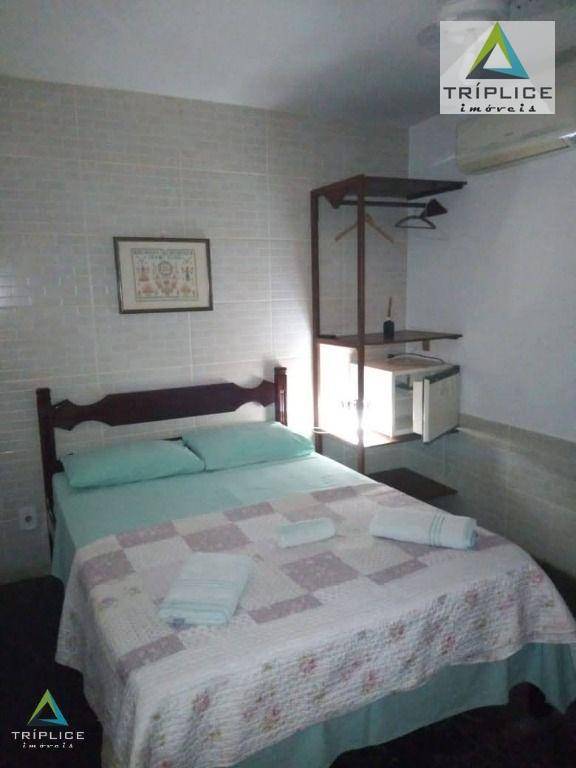 Casa à venda com 9 quartos, 300m² - Foto 21