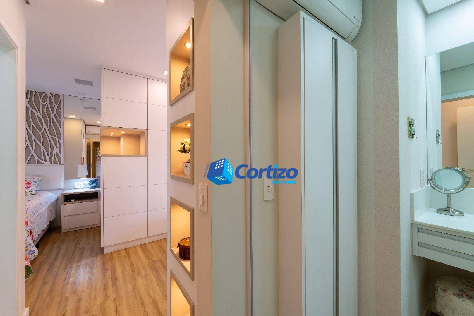 Apartamento à venda com 3 quartos, 271m² - Foto 42