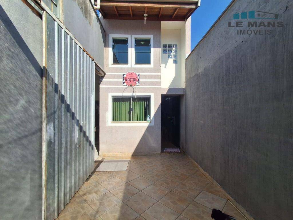 Casa à venda com 3 quartos, 200m² - Foto 15