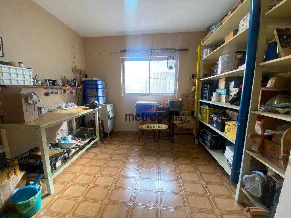 Sobrado à venda com 3 quartos, 232m² - Foto 40