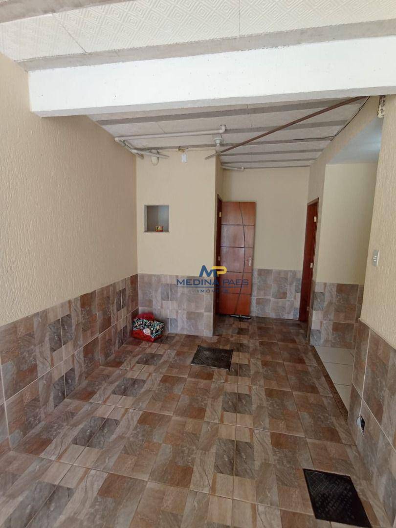 Casa à venda com 2 quartos, 135m² - Foto 3