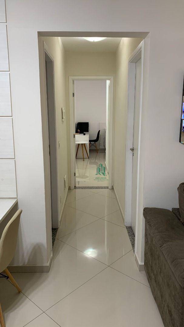 Apartamento à venda com 2 quartos, 67m² - Foto 17