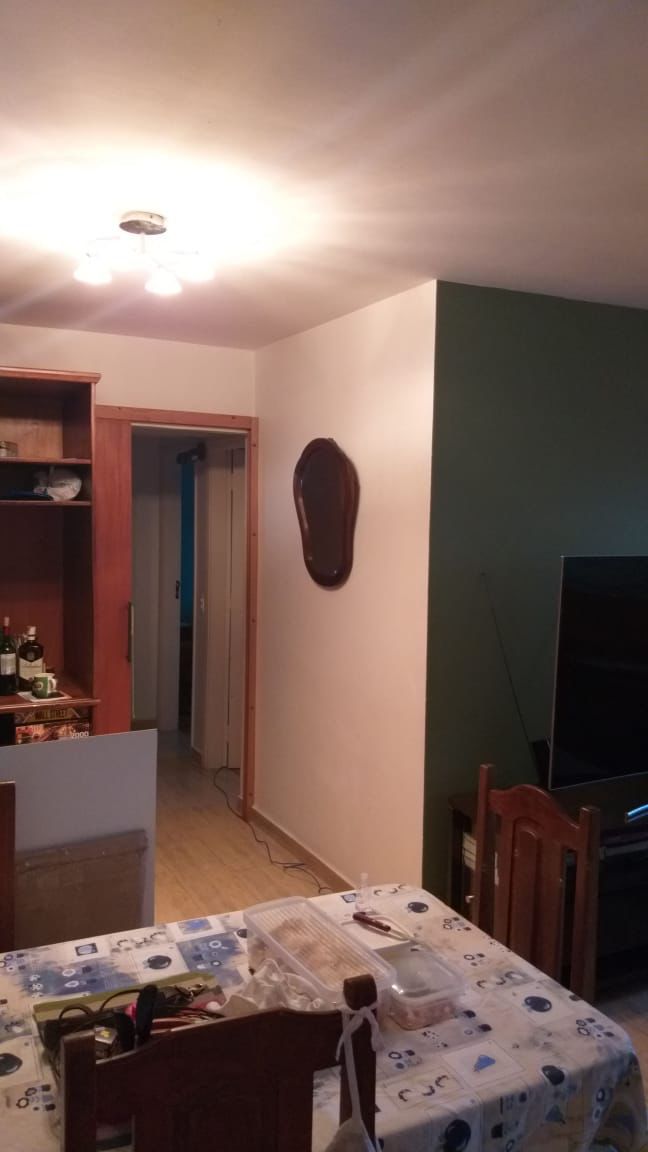 Apartamento à venda com 2 quartos, 70m² - Foto 2