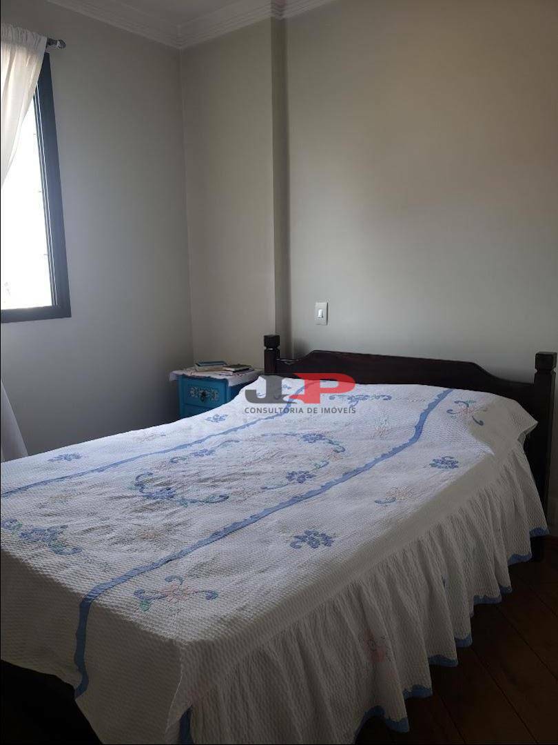 Apartamento à venda com 3 quartos, 94m² - Foto 19