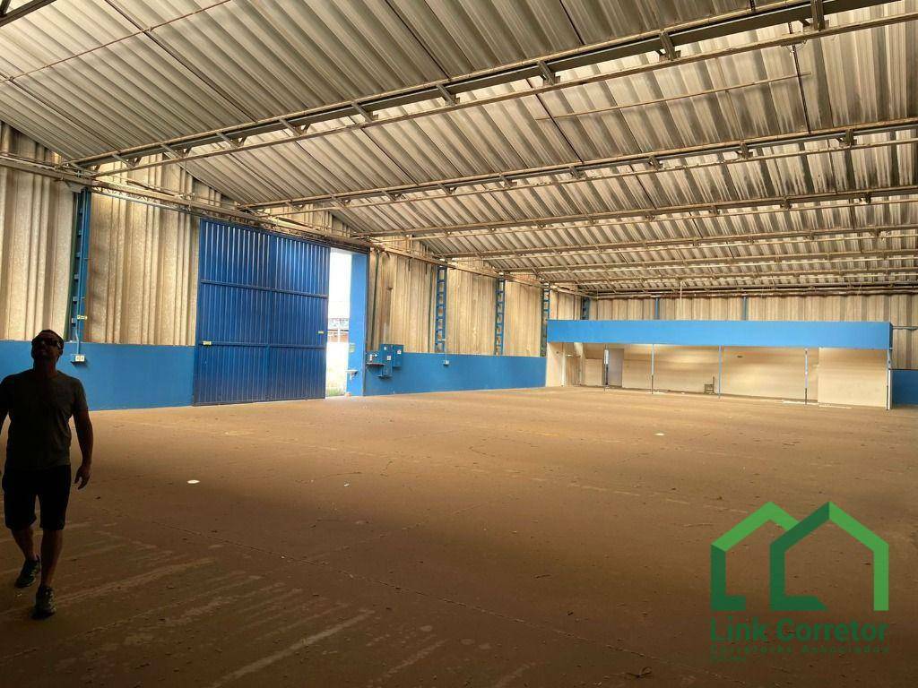 Depósito-Galpão-Armazém à venda e aluguel, 750m² - Foto 1