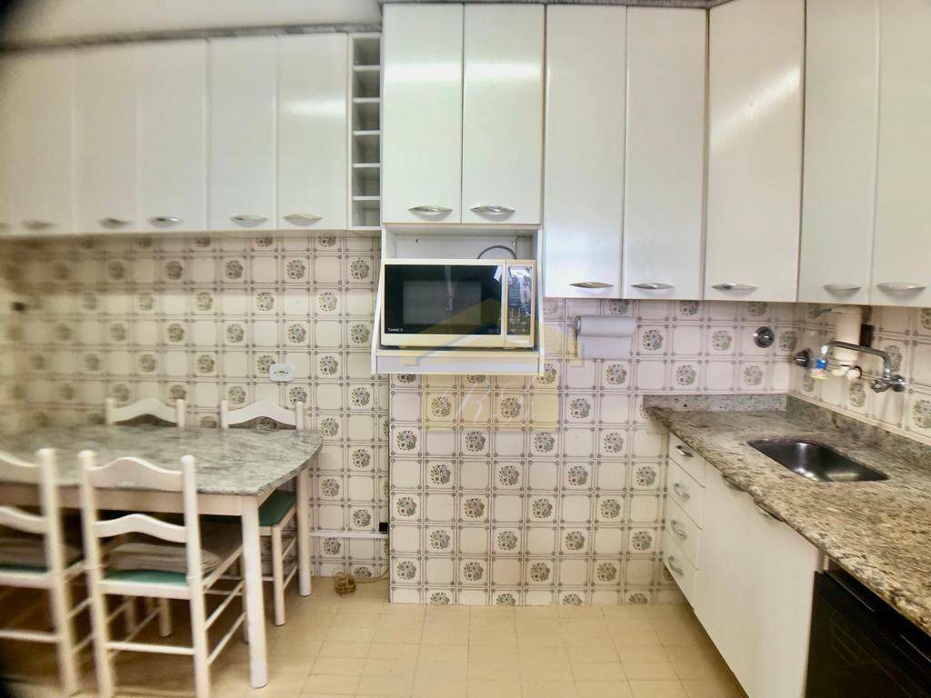 Apartamento à venda com 2 quartos, 60m² - Foto 7