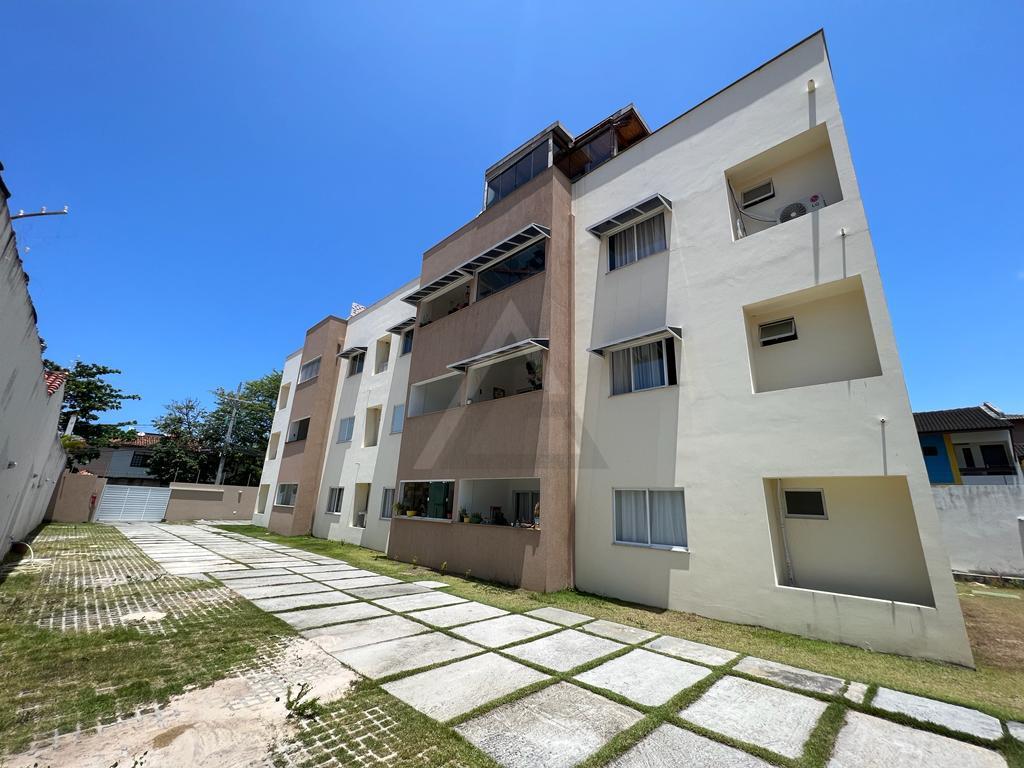 Apartamento à venda com 2 quartos, 69m² - Foto 2