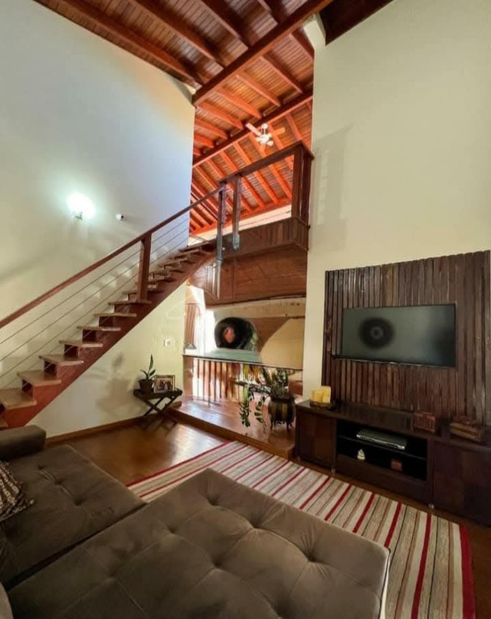 Casa à venda com 3 quartos, 540m² - Foto 10