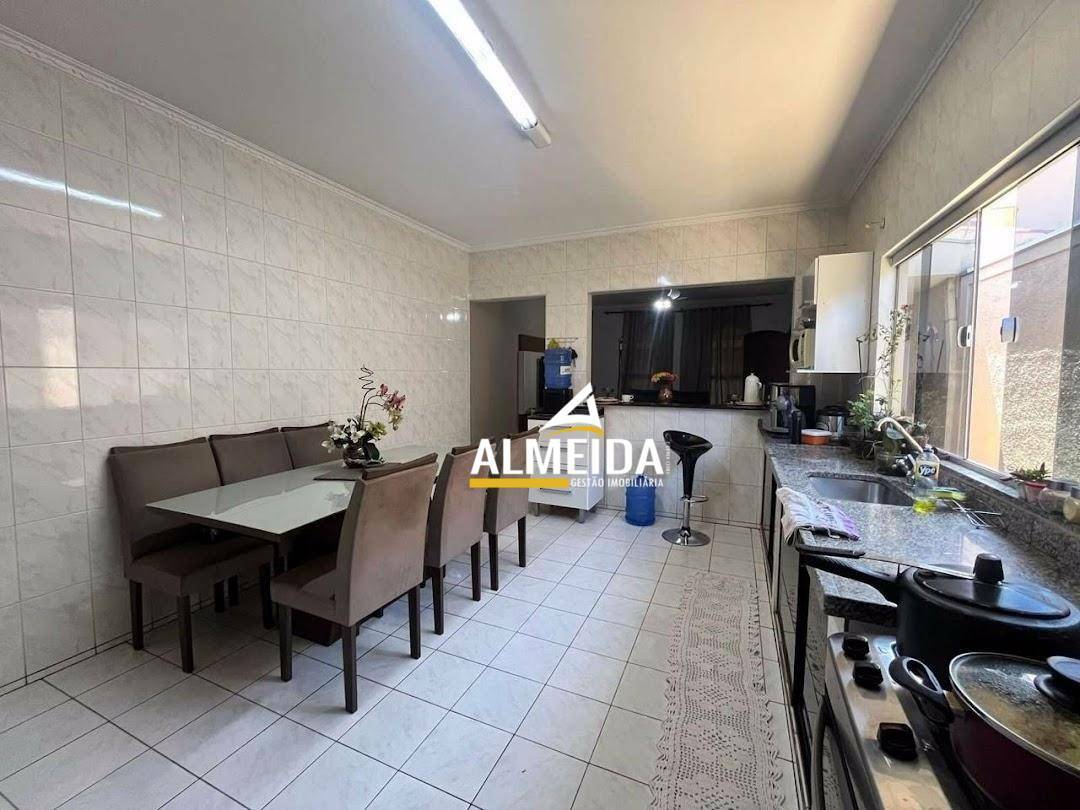 Casa, 2 quartos, 120 m² - Foto 4