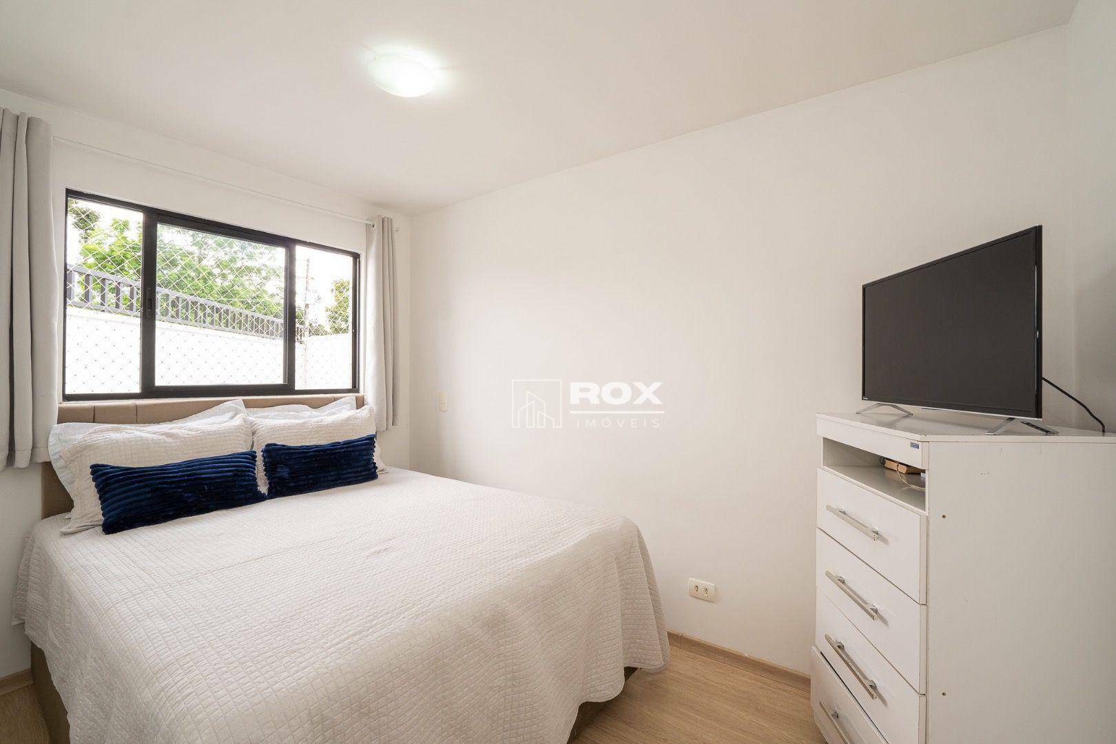 Apartamento à venda com 2 quartos, 62m² - Foto 19