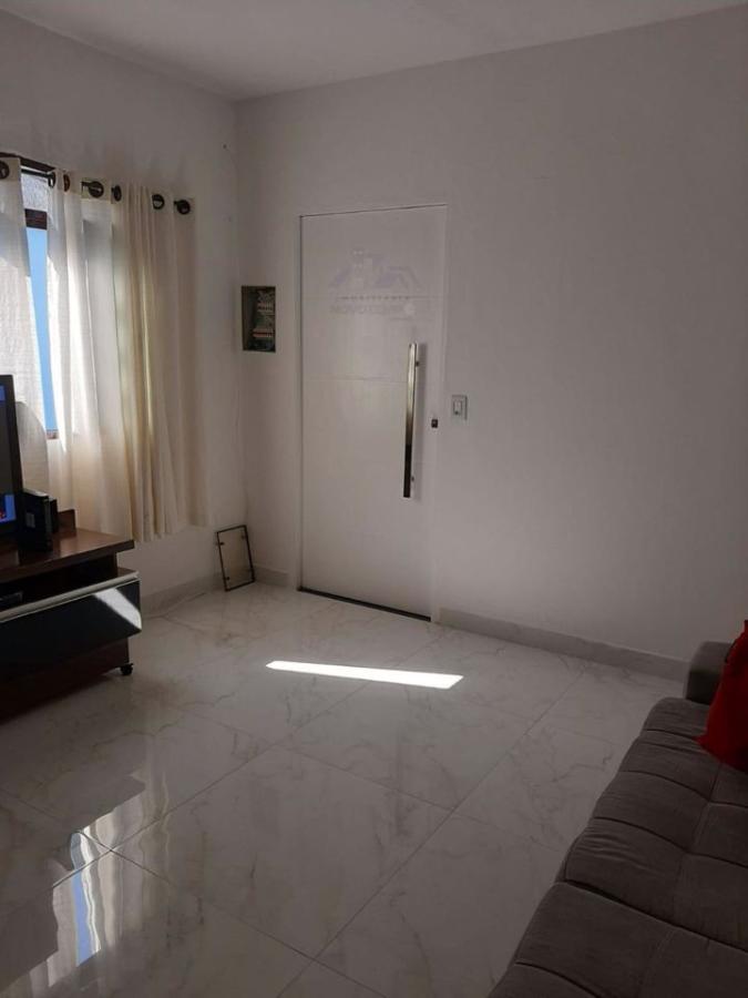 Sobrado à venda com 2 quartos, 180m² - Foto 3
