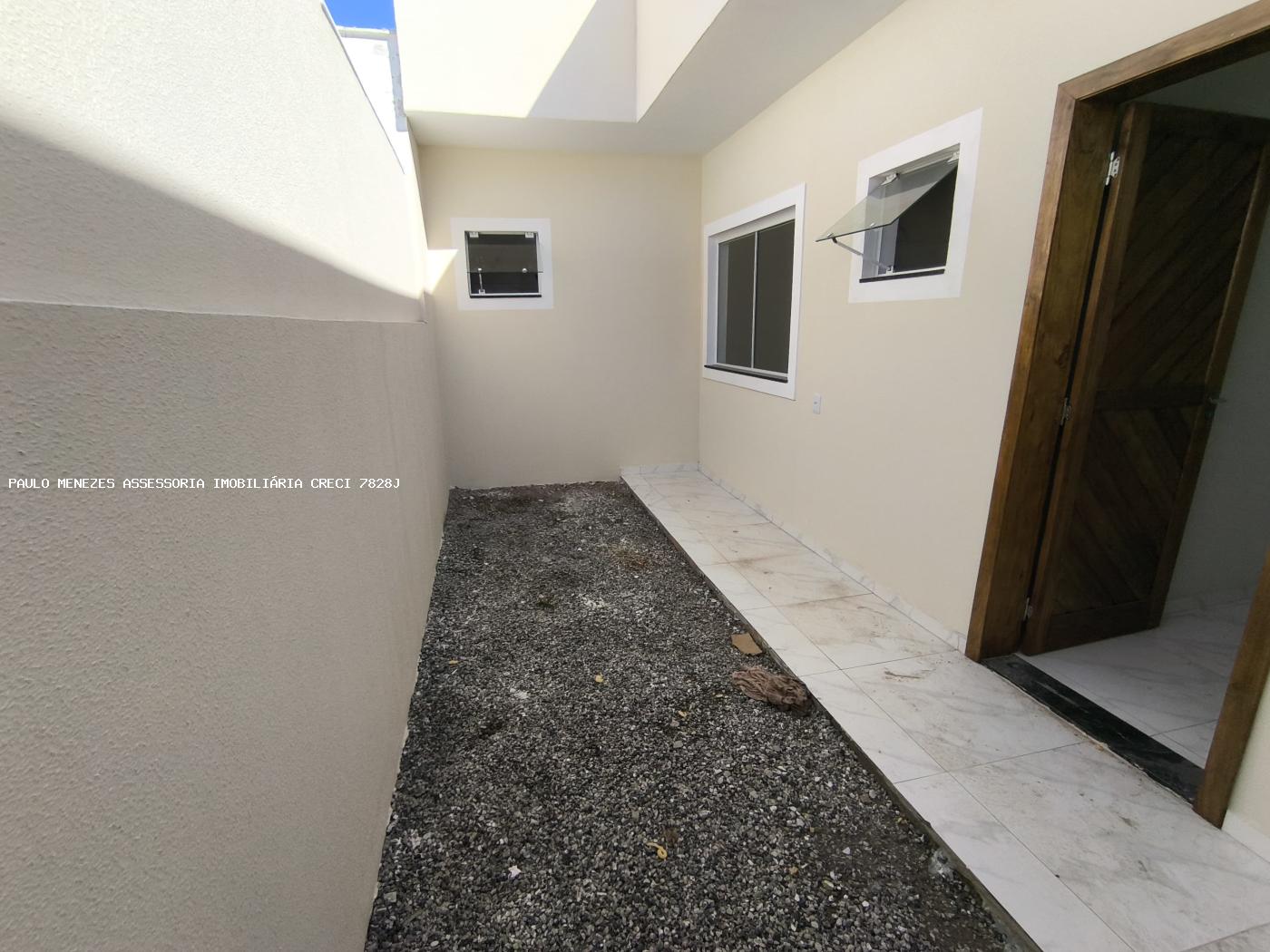 Casa à venda com 2 quartos, 112m² - Foto 11