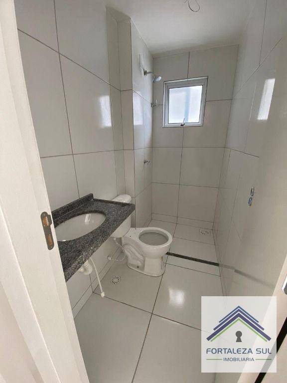 Casa à venda com 3 quartos, 100m² - Foto 17